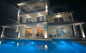 Villa Papalina 3